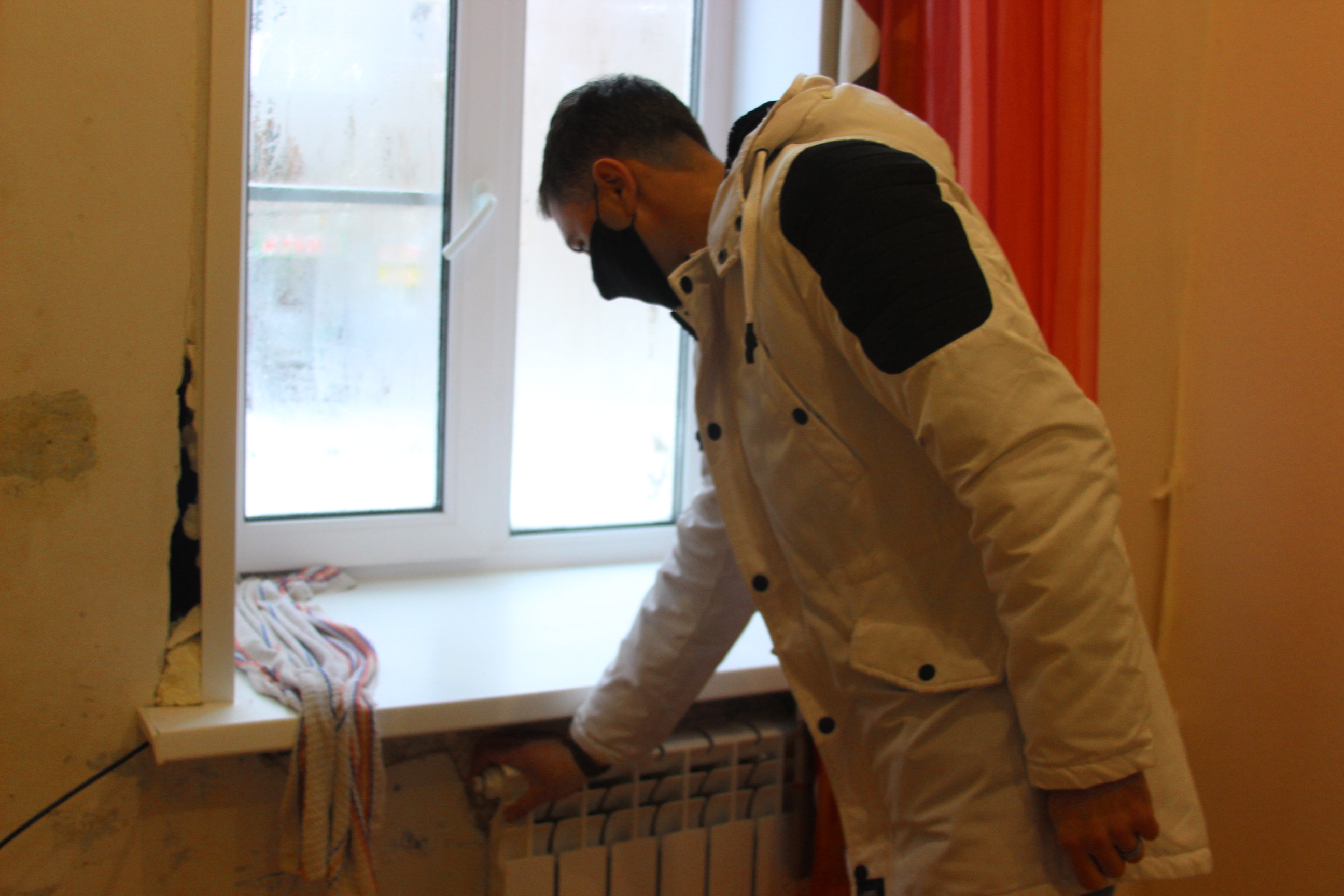 Балахнинский отдел ГЖИ НО совместно с администрацией округа проверили работу ДУК и ресурсоснабжающей организации по жалобам жителей